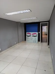 Conjunto Comercial / Sala para alugar, 28m² no Centro, Duque de Caxias