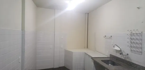 Loja / Salão / Ponto Comercial para alugar, 78m² no Village São Roque, Miguel Pereira