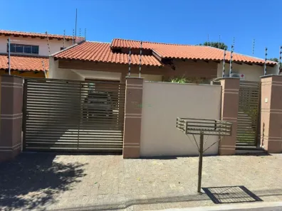 Casa com 3 Quartos à venda, 143m² no , Ibiporã