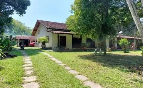 Fazenda / Sítio / Chácara com 3 Quartos à venda, 11000m² no , Rio Bonito