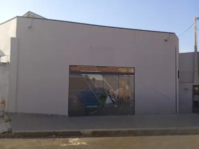 Loja / Salão / Ponto Comercial para alugar, 49m² no Vila São Luiz, Limeira