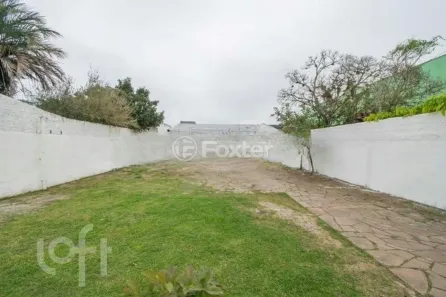 Casa com 3 Quartos à venda, 130m² no Niterói, Canoas