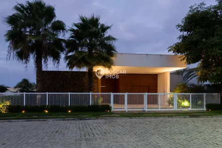 Casa de Condomínio com 4 Quartos para venda ou aluguel, 370m² no Catu de Abrantes (Abrantes), Camaçari