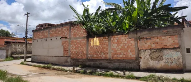 Loja / Salão / Ponto Comercial à venda, 360m² no Novo Retiro, Esmeraldas