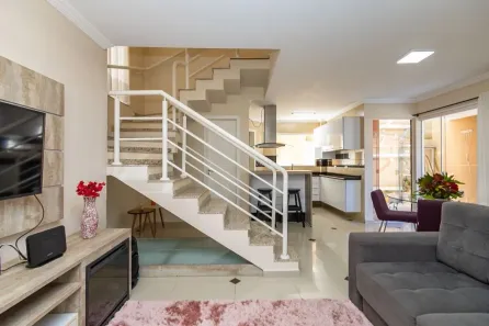 Casa de Condomínio com 3 Quartos à venda, 149m² no Barreirinha, Curitiba