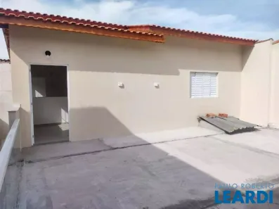 Casa com 2 Quartos para alugar, 70m² no Nagoya Garden, Vargem Grande Paulista