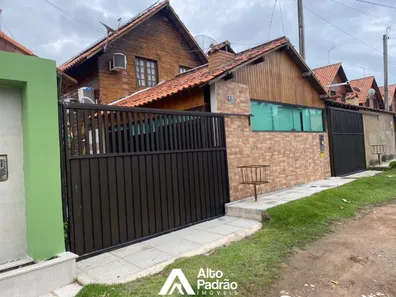 Casa de Condomínio com 4 Quartos à venda, 240m² no Alpes Suiços, Gravatá