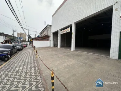 Galpão / Depósito / Armazém para alugar, 750m² no Parque São Vicente, São Vicente
