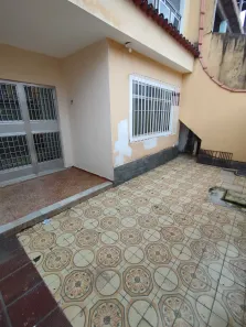 Casa com 2 Quartos para alugar, 110m² no BNH, Mesquita