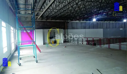 Galpão / Depósito / Armazém para alugar, 1213m² no Santa Fé, Osasco