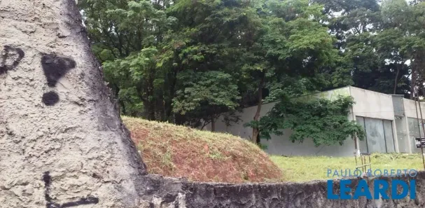 Terreno / Lote / Condomínio para venda ou aluguel, 1350m² no Morumbi, São Paulo