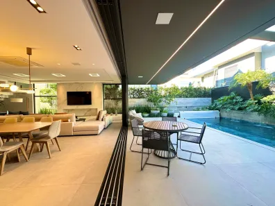 Casa de Condomínio com 3 Quartos à venda, 382m² no Marechal Rondon, Canoas