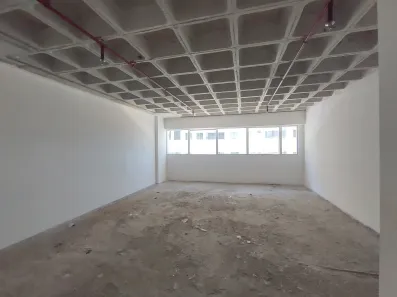 Conjunto Comercial / Sala à venda, 46m² no Centro, Lauro de Freitas