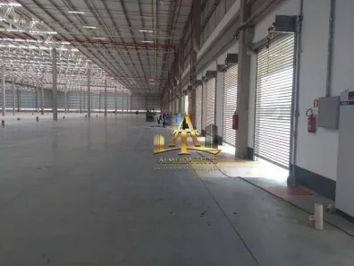 Galpão / Depósito / Armazém para alugar, 740m² no Jardim Estância Brasil, Atibaia