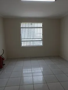 Loja / Salão / Ponto Comercial para alugar, 120m² no Anhangabaú, Jundiaí
