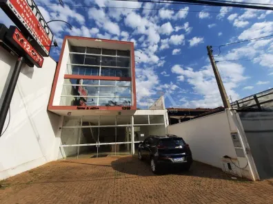 Prédio Inteiro para alugar, 579m² no Jardim São Carlos, São Carlos