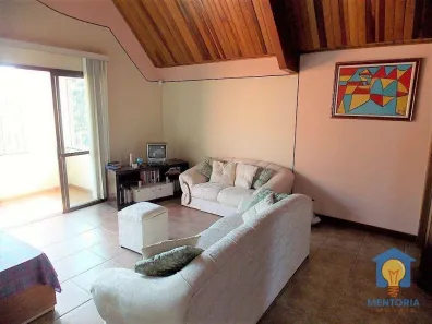Fazenda / Sítio / Chácara com 5 Quartos para alugar, 640m² no Jardim São Miguel, Cotia