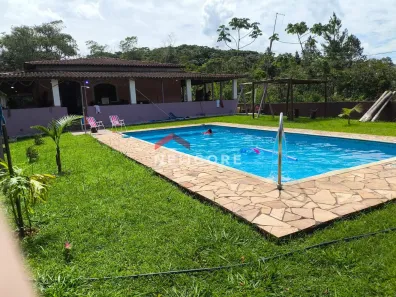 Fazenda / Sítio / Chácara com 4 Quartos à venda, 1600m² no Chácara São Geraldo, Embu-Guaçu