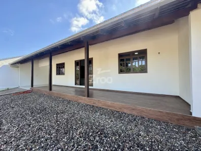 Casa com 3 Quartos para alugar, 120m² no Itoupava Norte, Blumenau