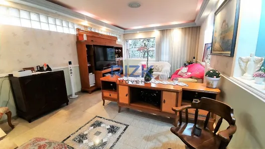 Casa de Vila com 3 Quartos à venda, 400m² no Aclimação, São Paulo