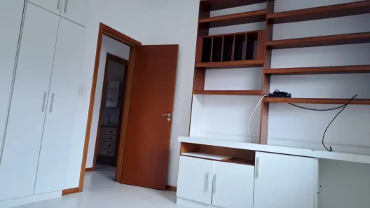 Casa de Condomínio com 4 Quartos para venda ou aluguel, 200m² no Guanabara, Ananindeua