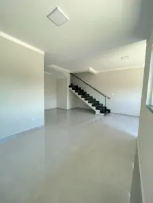 Sobrado com 3 Quartos à venda, 125m² no Mirante das Agulhas, Resende