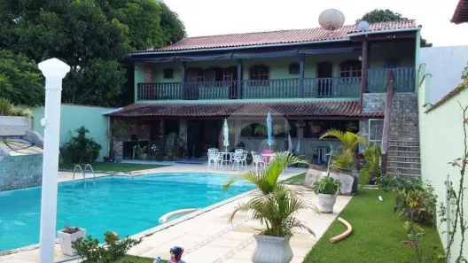 Casa com 4 Quartos à venda, 256m² no Bananeiras, Araruama