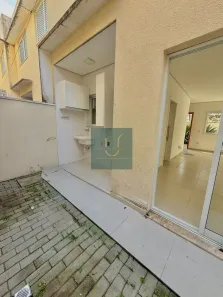 Casa de Condomínio com 3 Quartos para alugar, 90m² no Vila Oliveira, Mogi das Cruzes