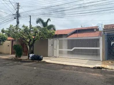 Casa de Vila com 3 Quartos à venda, 140m² no Residencial Nato Vetorasso, São José do Rio Preto