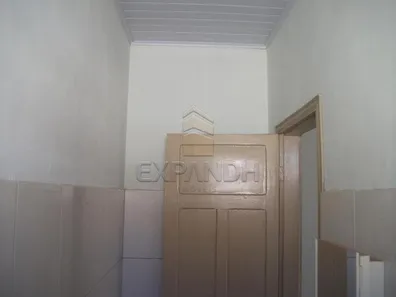 Conjunto Comercial / Sala para alugar, 34m² no Centro, Sertãozinho