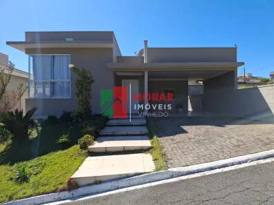 Casa de Condomínio com 3 Quartos para alugar, 207m² no Pinheirinho, Vinhedo