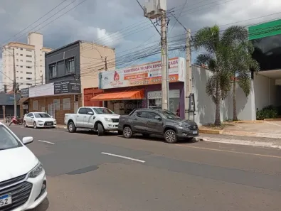 Loja / Salão / Ponto Comercial à venda, 248m² no Centro, Araraquara