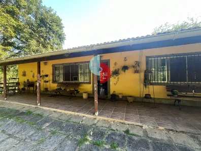 Fazenda / Sítio / Chácara com 5 Quartos à venda, 500m² no Cadetes Fabres, Guapimirim