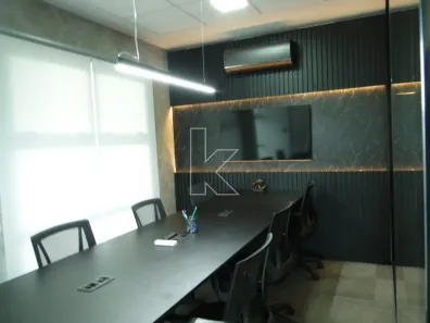Conjunto Comercial / Sala para alugar, 140m² no Vila Cordeiro, São Paulo