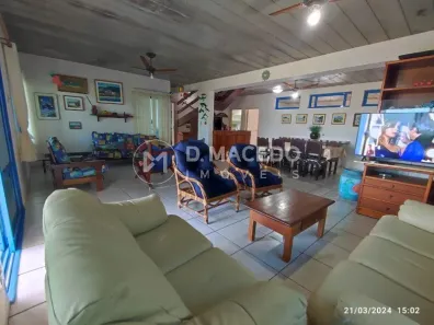 Casa com 8 Quartos para alugar, 660m² no Lagoinha, Ubatuba