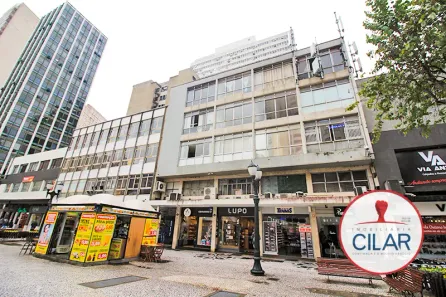 Conjunto Comercial / Sala para alugar, 79m² no Centro, Curitiba
