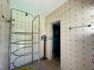Sobrado com 4 Quartos para venda ou aluguel, 465m² no Centro, Diadema