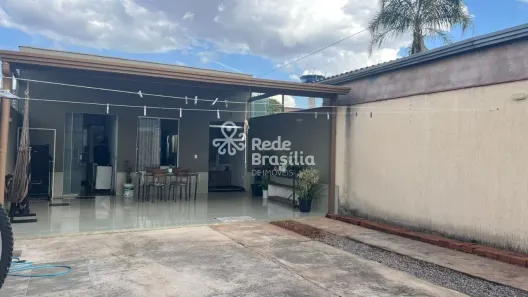 Casa de Condomínio com 3 Quartos à venda, 238m² no Setor Habitacional Contagem, Brasília