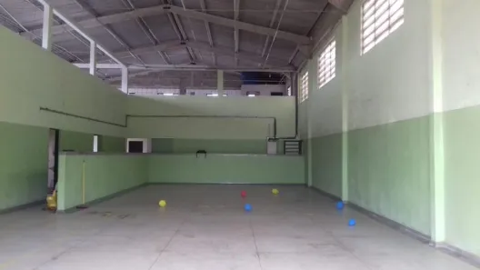 Galpão / Depósito / Armazém com 1 Quarto à venda, 620m² no Mombaça, São Roque