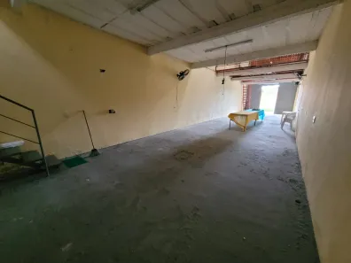 Galpão / Depósito / Armazém para venda ou aluguel, 143m² no Coqueiro, Ananindeua