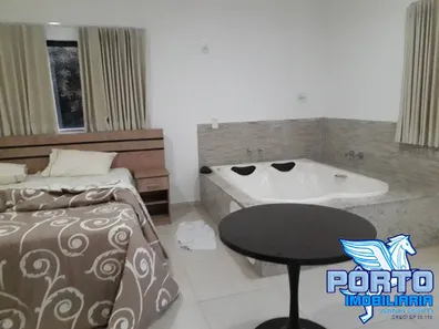 Prédio Inteiro com 10 Quartos à venda, 13000m² no Jardim Ana Lúcia, Bauru