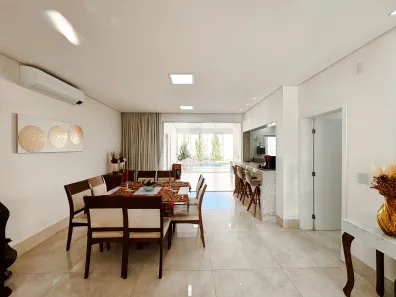 Casa com 4 Quartos à venda, 276m² no Brasil, Itu