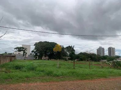 Terreno / Lote / Condomínio à venda, 1m² no Polo Centro, Foz do Iguaçu