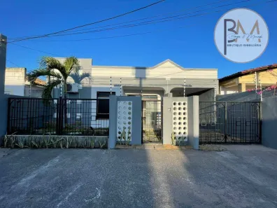 Casa com 4 Quartos para alugar, 280m² no Serraria Brasil, Feira de Santana