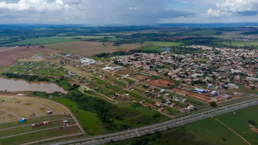 Terreno / Lote / Condomínio à venda, 240m² no Residencial Maria Monteiro, Trindade