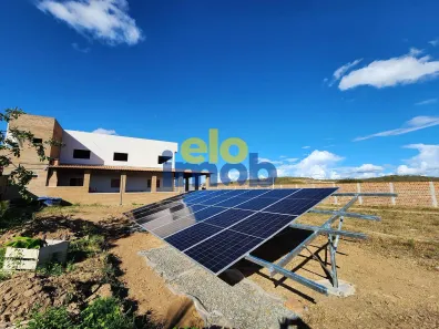 Fazenda / Sítio / Chácara com 4 Quartos à venda, 10000m² no Nina Liberato, Caruaru