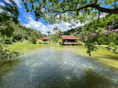 Fazenda / Sítio / Chácara com 3 Quartos à venda, 618m² no Cantagalo, Guapimirim