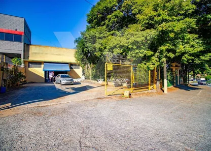 Fazenda / Sítio / Chácara com 4 Quartos à venda, 1000m² no Chácaras Residenciais Santa Maria, Votorantim
