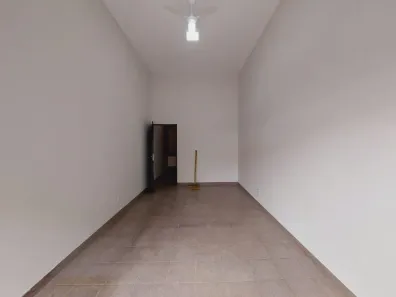 Loja / Salão / Ponto Comercial para alugar, 50m² no Centro, Marília