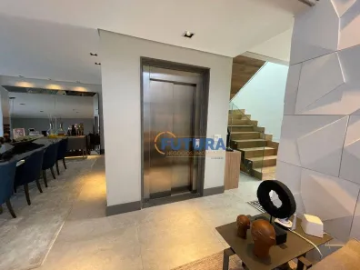 Casa de Condomínio com 4 Quartos à venda, 500m² no Região dos Lagos, Brasília